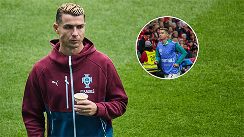 Ronaldo rời trại đội tuyển Bồ Đào Nha: tranh cãi về vai trò lại bùng lên